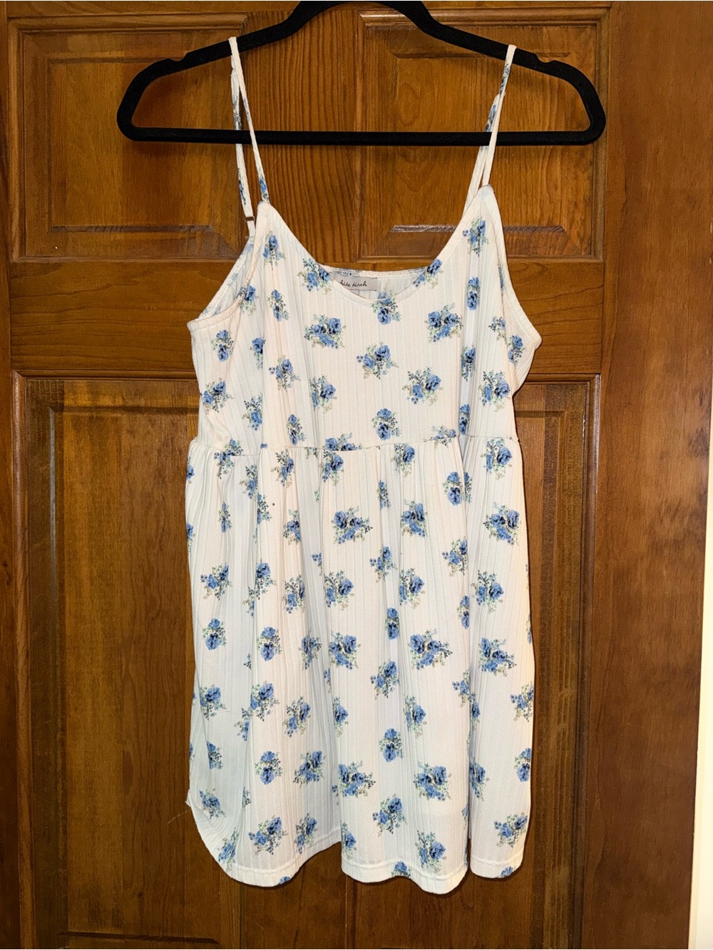 EUC White Birch babydoll camisole tank top white & blue floral print size medium